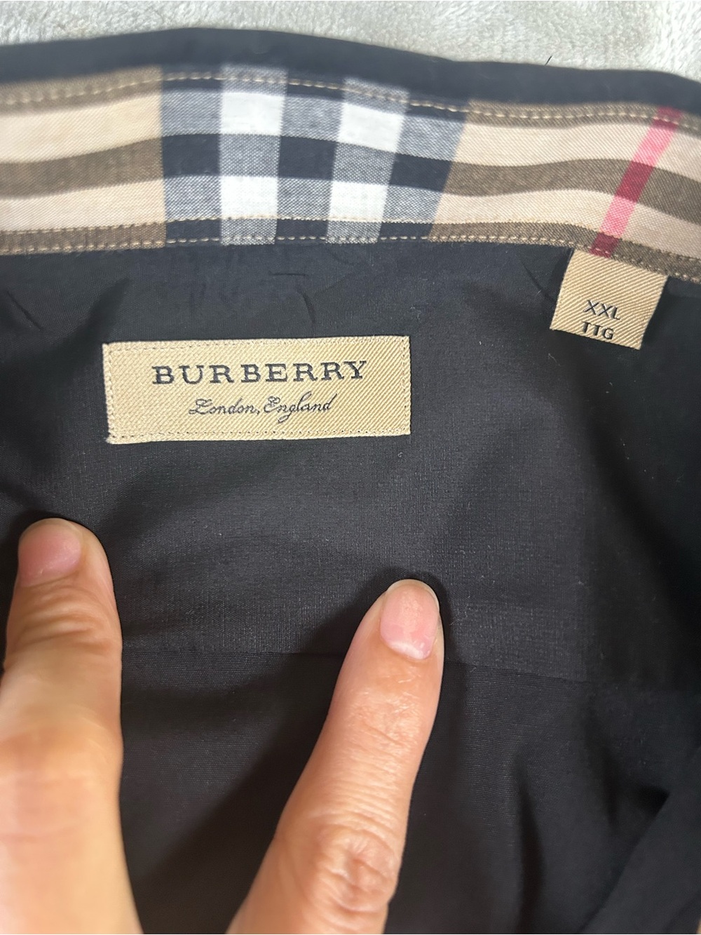 Burberry Black Button-Down Shirt with Signature Check Accents - Picture 6 of 14
